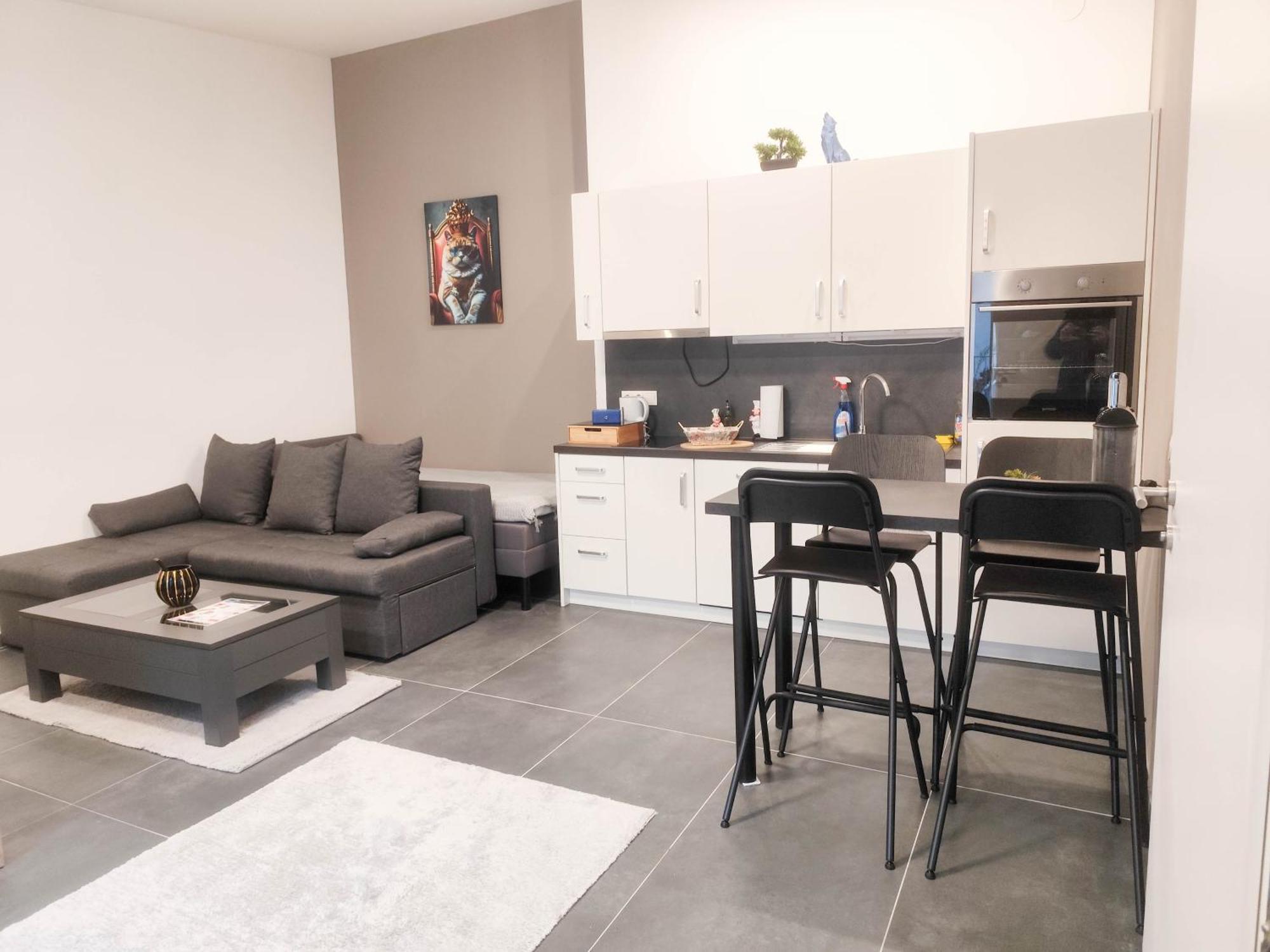 וינה Cozy Apartments In Central Location With Free Parking מראה חיצוני תמונה