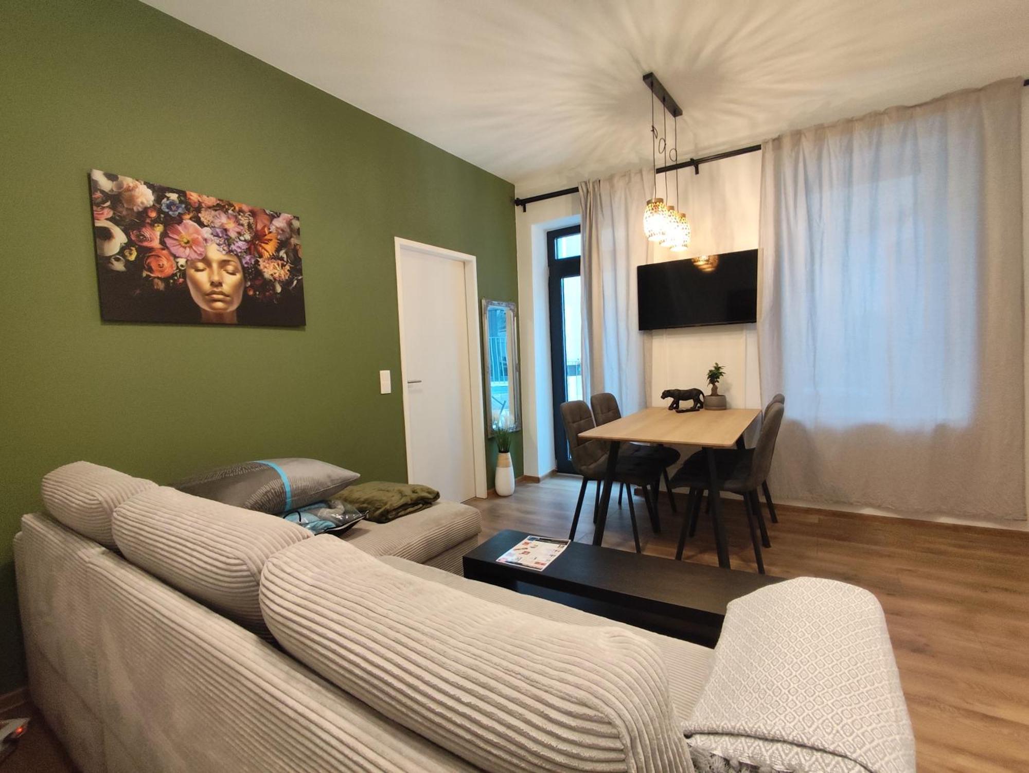וינה Cozy Apartments In Central Location With Free Parking מראה חיצוני תמונה